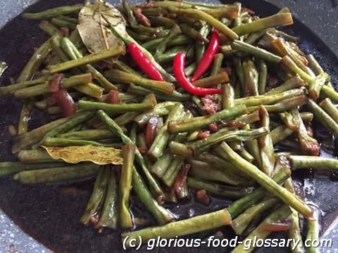 Adobong Sitaw, savory stew made of string beans 